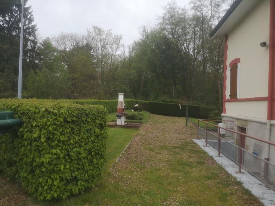 L'Ancienne Maison Du Gardien Saint-Vallier (Saone-et-Loire) Exterior foto